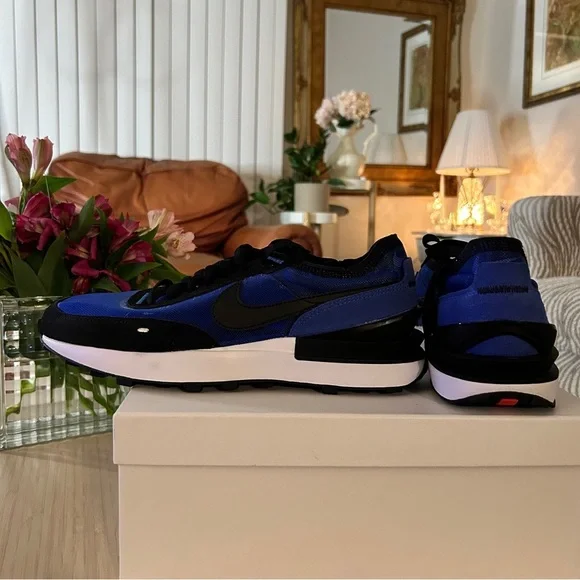 Nike Waffle One “Royal” Sneakers - New Without Box - Picture 3 of 11
